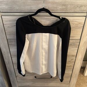 Giani Bernini Black and White Blouse